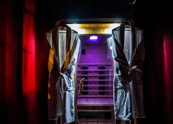 Le Moliere - Enigme Et Sauna Lägenhet *